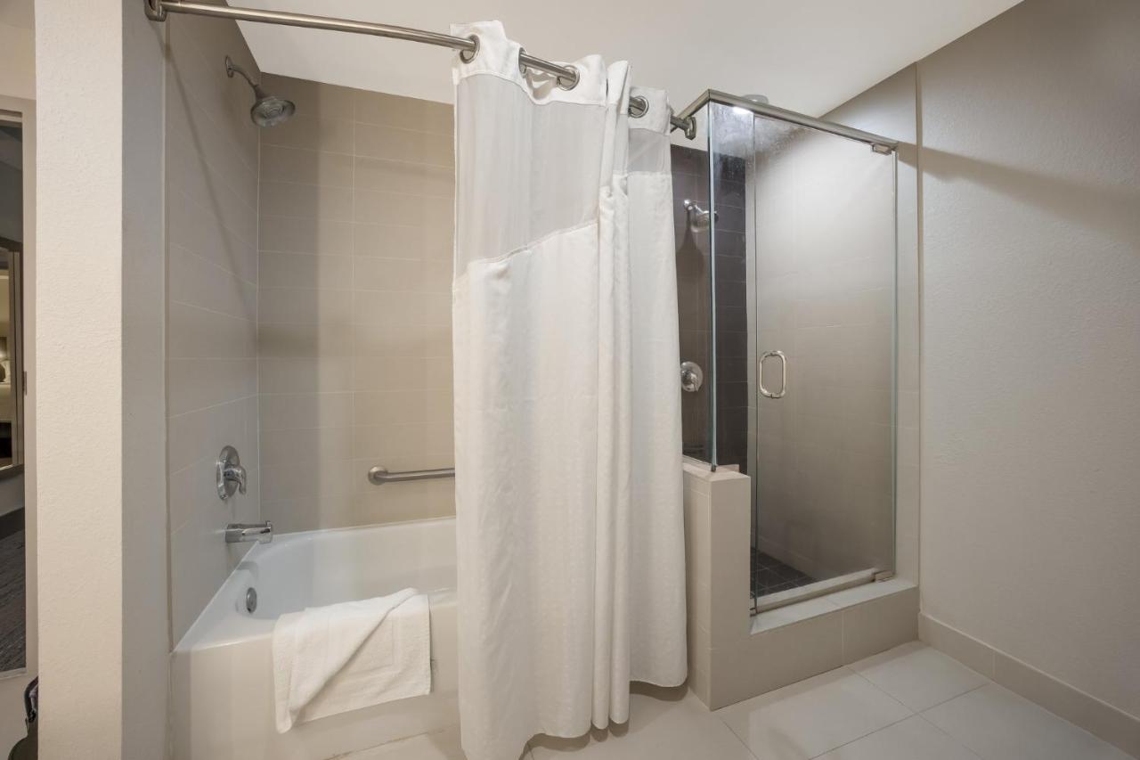 Holiday Inn Express Hotel & Suites Perry, An Ihg Hotel Экстерьер фото