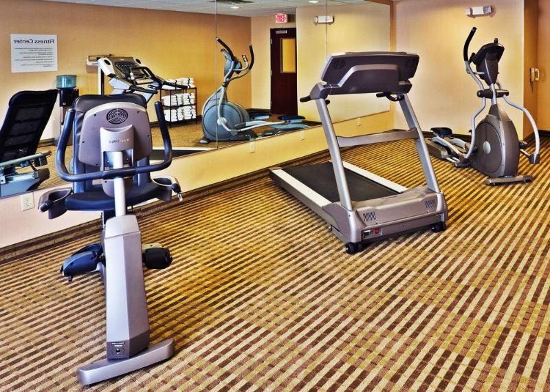 Holiday Inn Express Hotel & Suites Perry, An Ihg Hotel Экстерьер фото