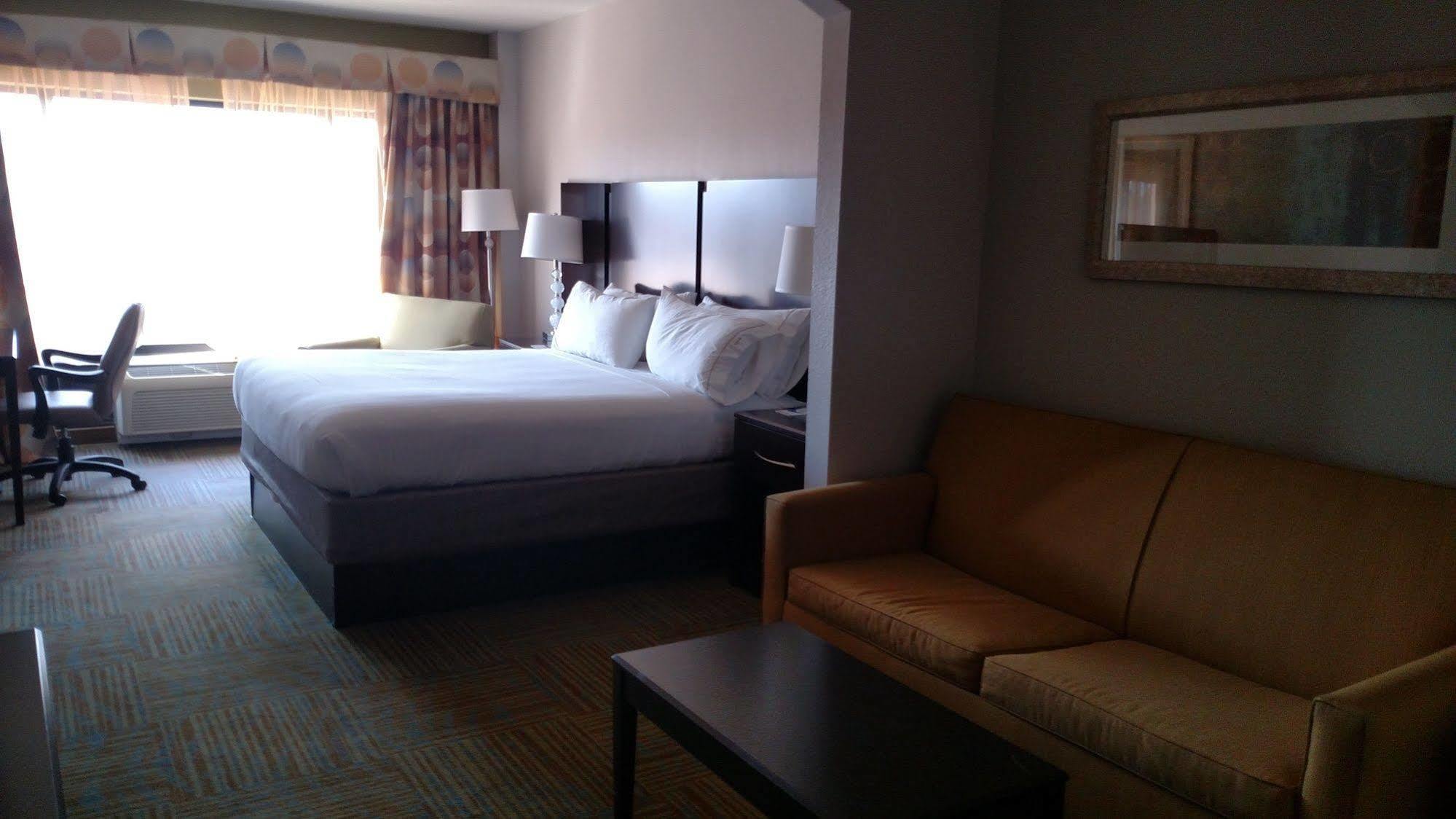 Holiday Inn Express Hotel & Suites Perry, An Ihg Hotel Экстерьер фото